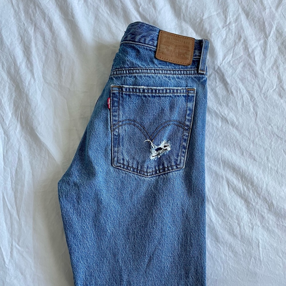Levi’s Wedgie Jeans